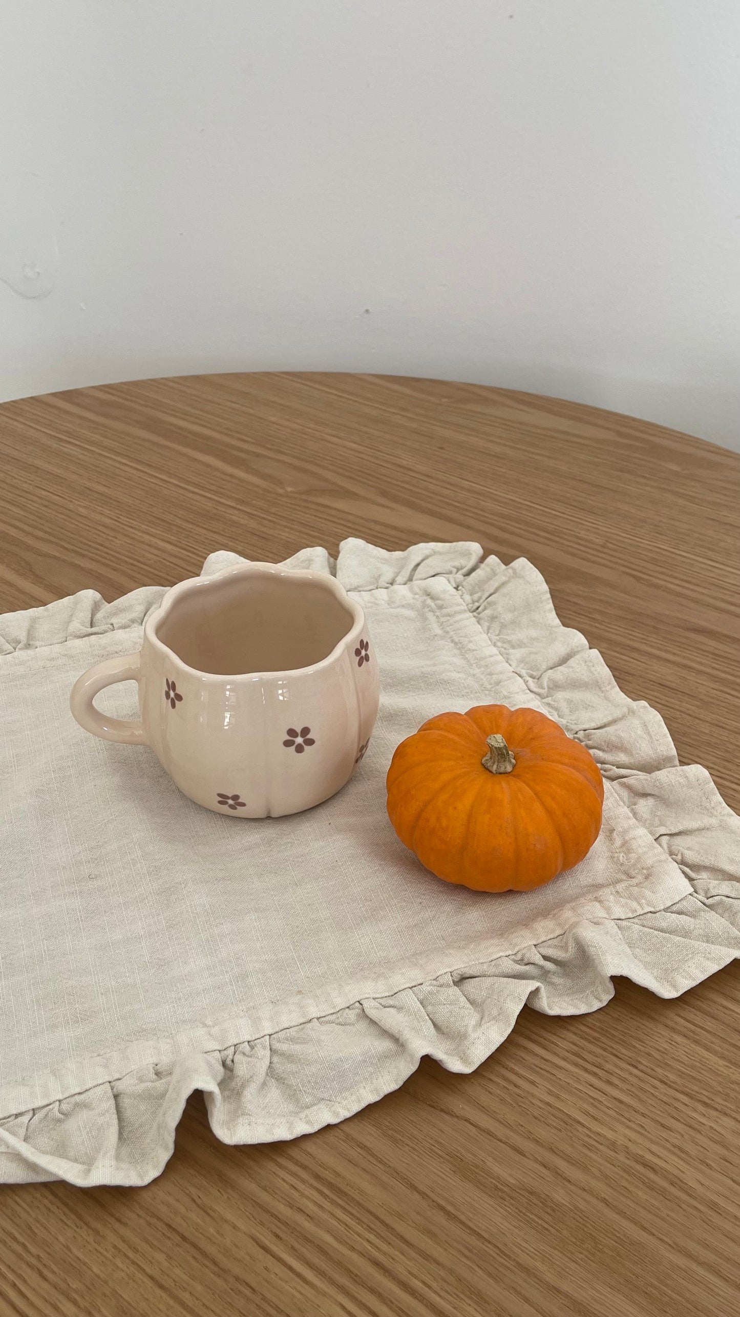 Bloom pumpkin mug 🤎