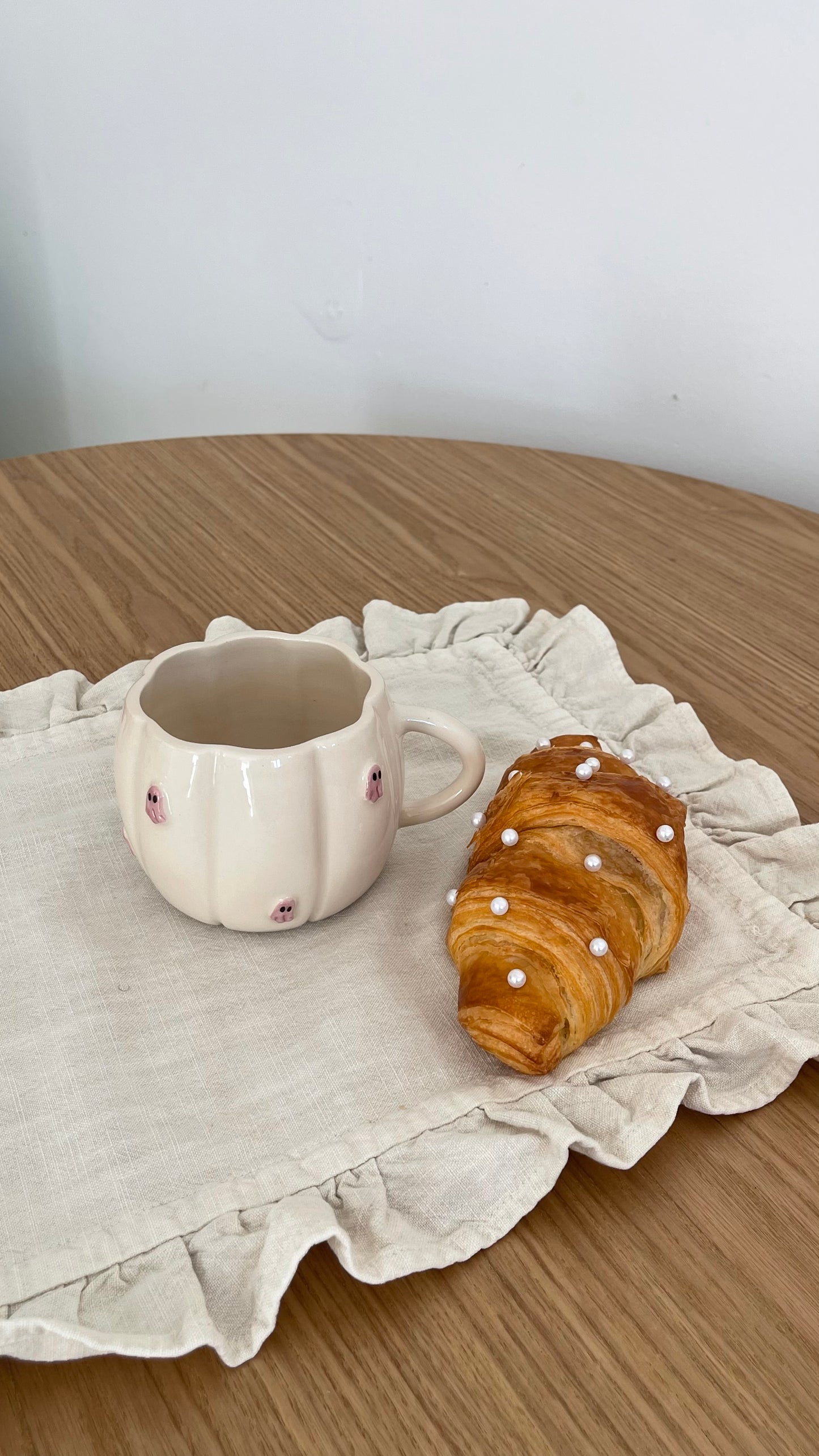 Little ghost mug 🩷