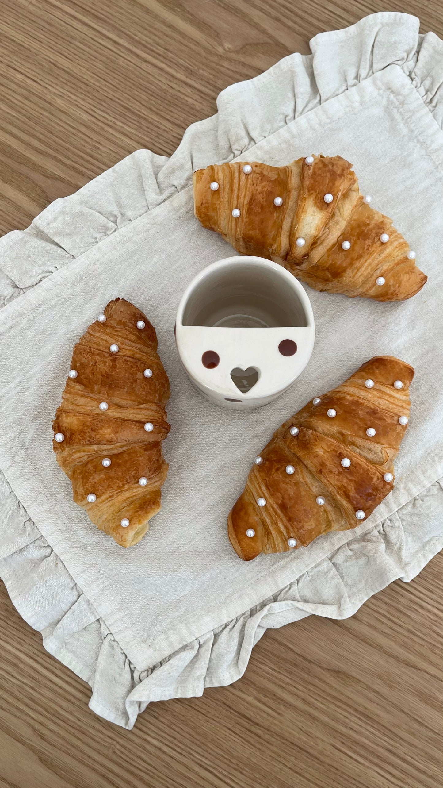Polka dots cup 🤎