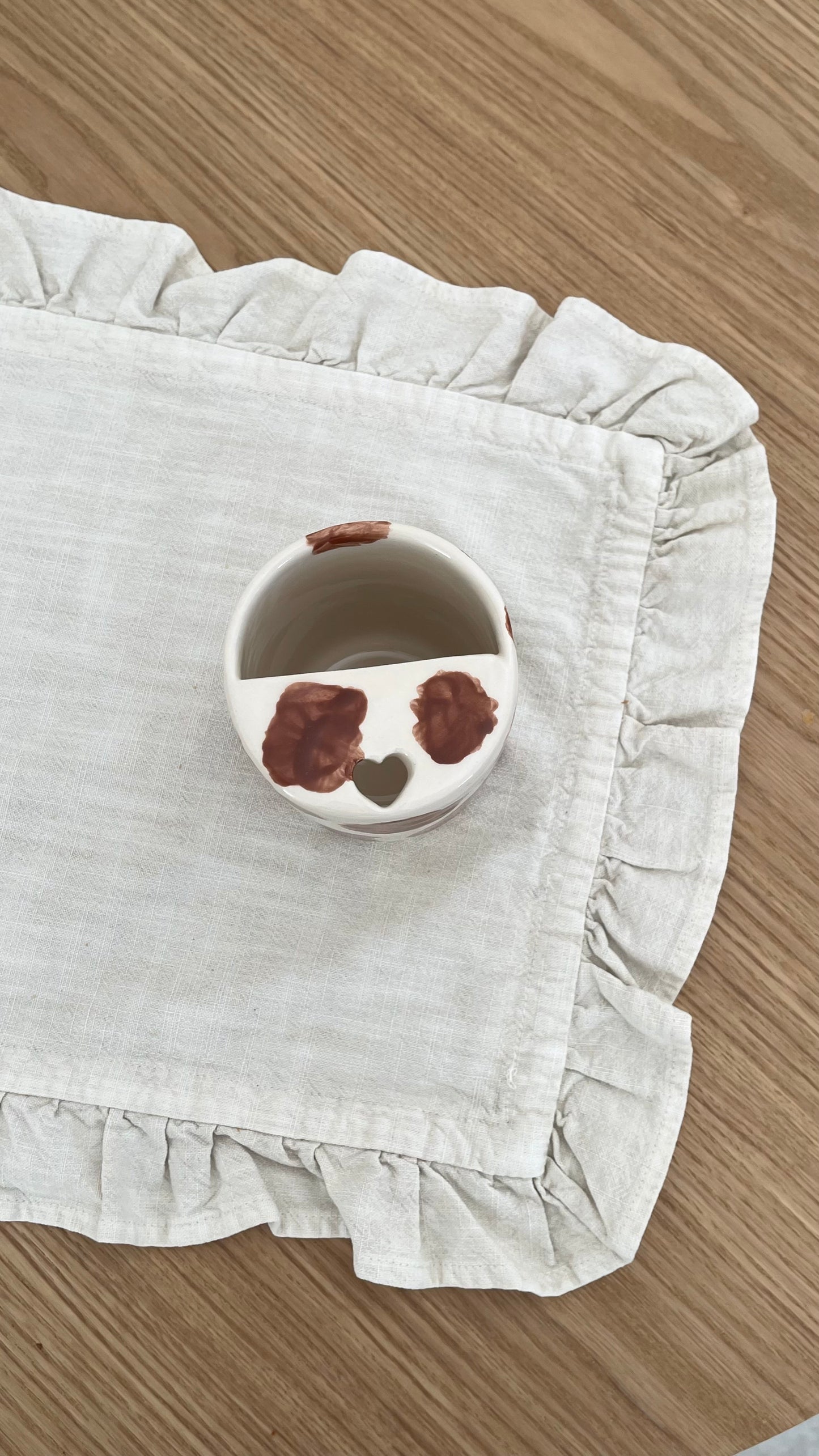Milky take away cup 🤎