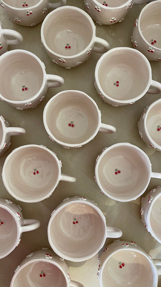 Cherry mug 🍒