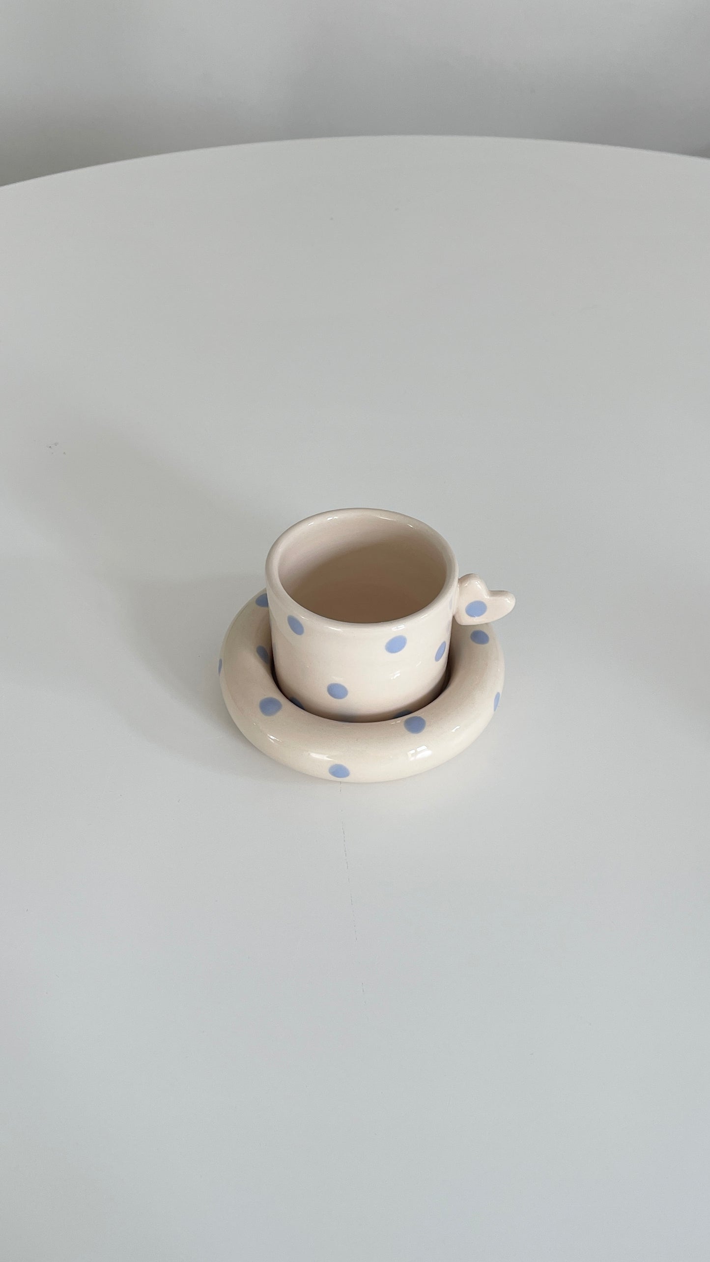 Baby blue dots set