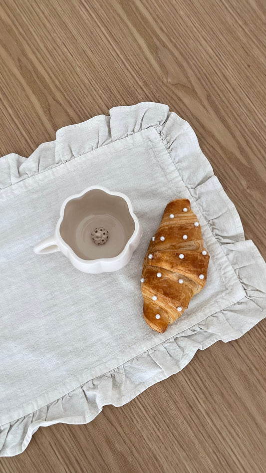 Hidden pumpkin mug 🤍🤎
