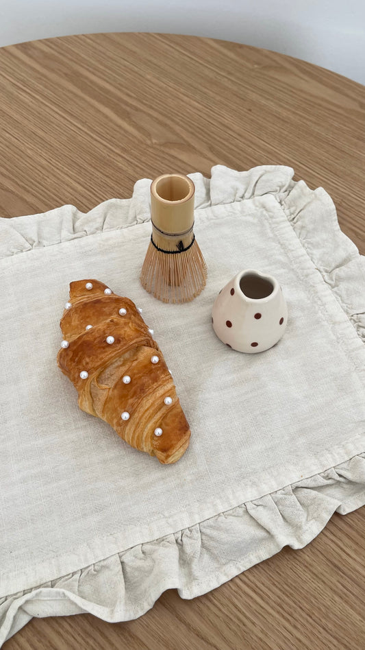 Support fouet à matcha polka dots 🤎