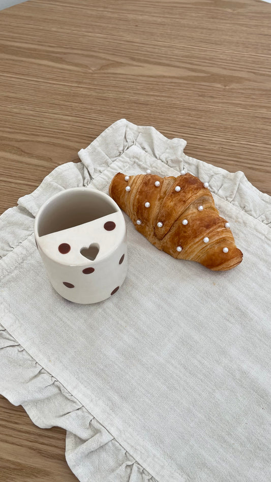 Polka dots cup 🤎