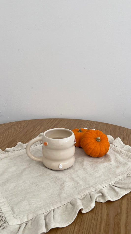 Wavy autumn mug 🧡❤️🤍