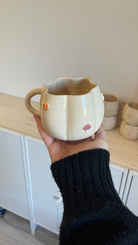 Autumn pumpkin mug