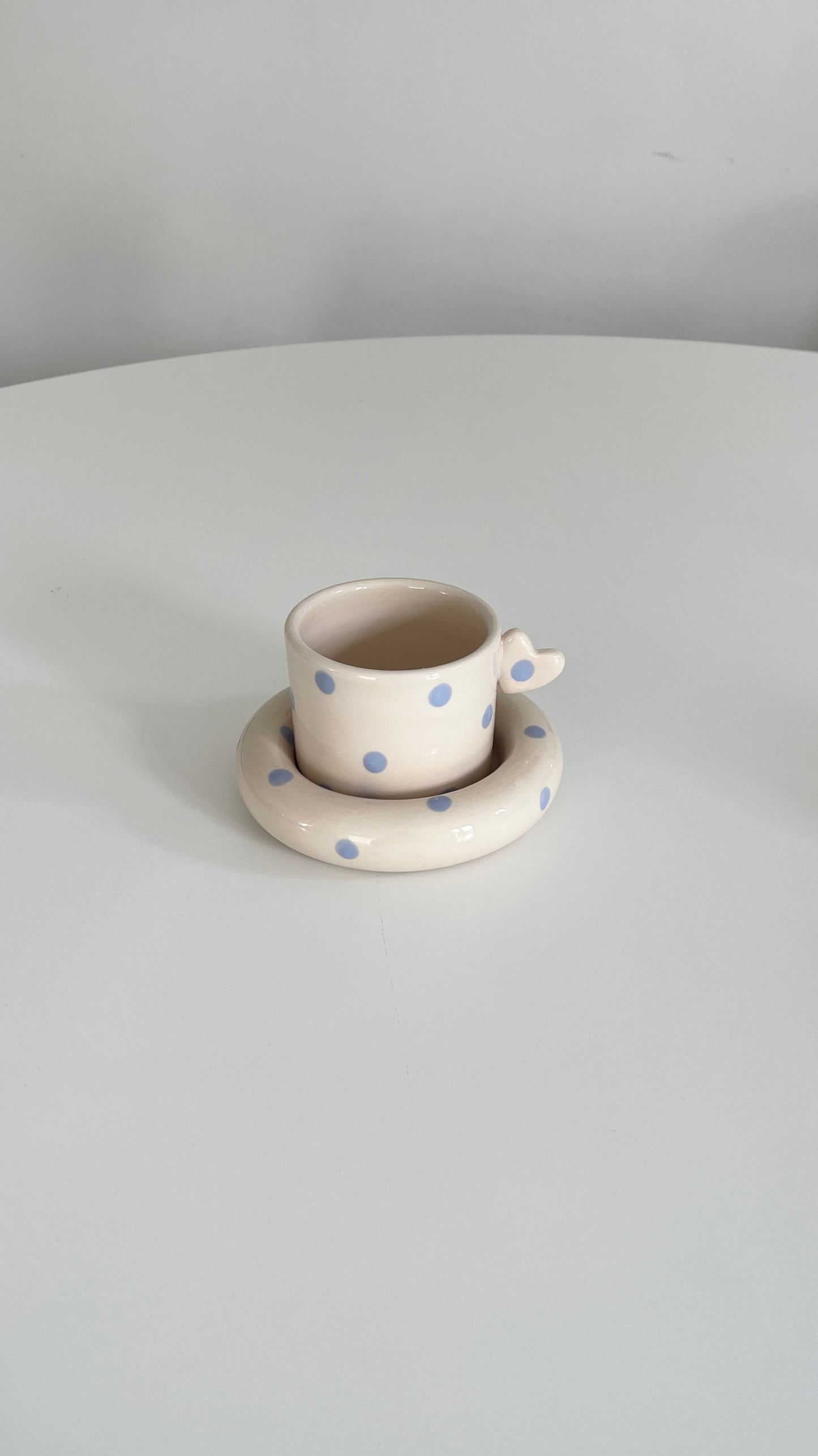 Baby blue dots set