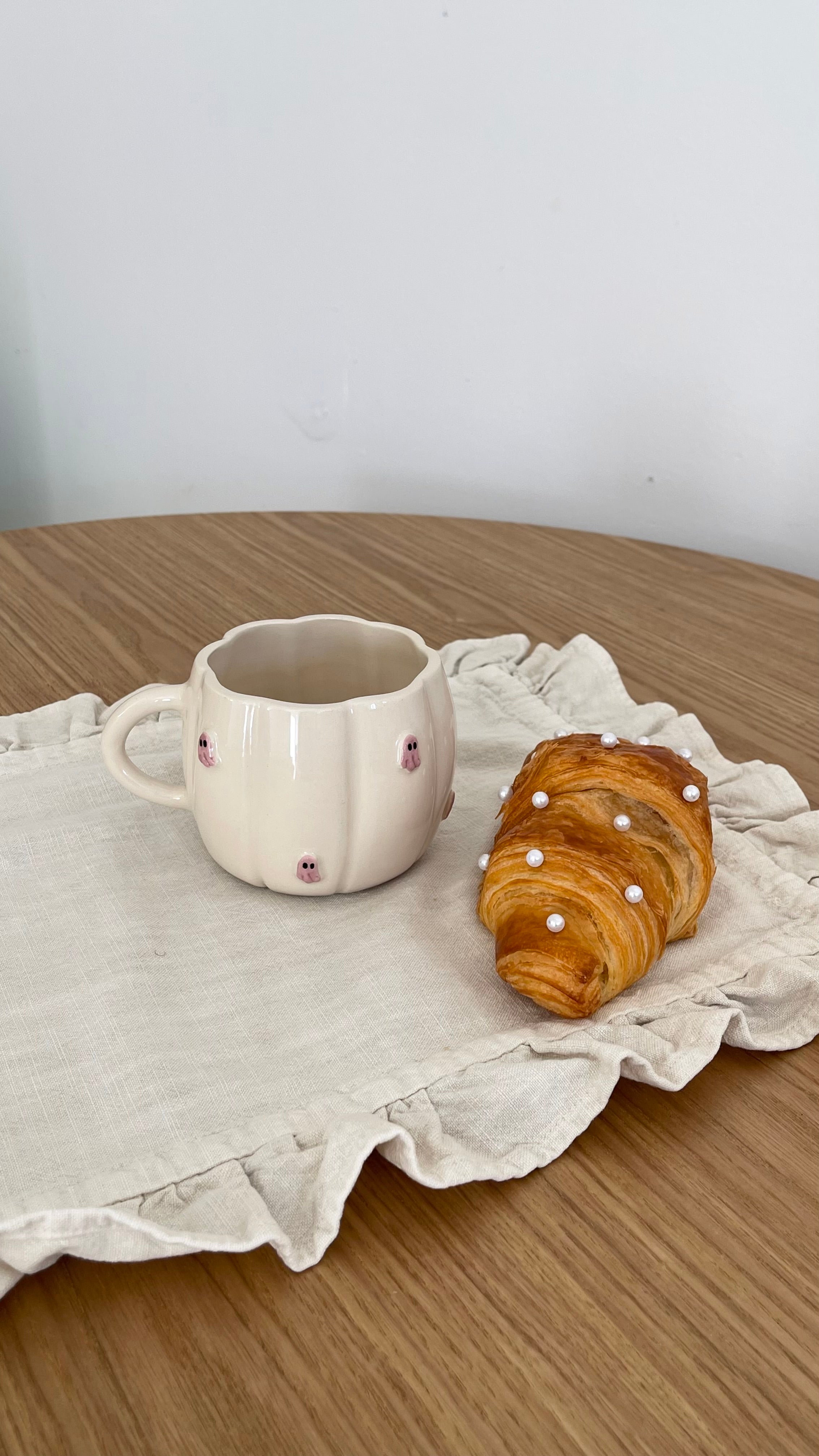 Little ghost mug 🩷